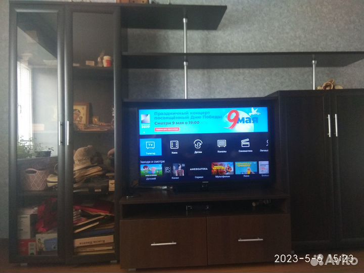 Продается гостинная