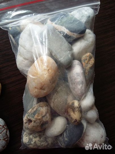 Яркие камни в аквариум,флорариум