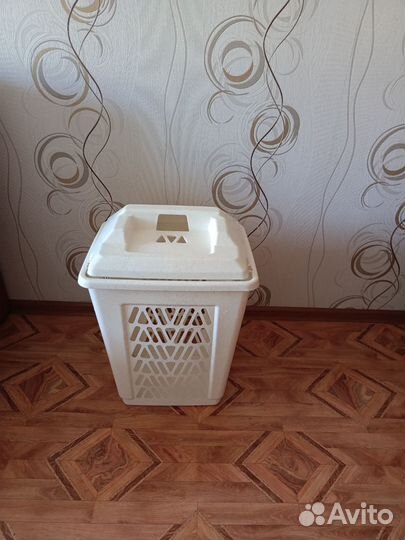 Корзина бытовая