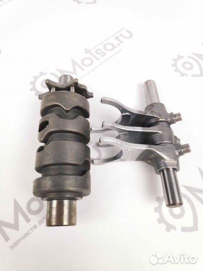 Вал переключения передач (копирный, с вилками) 170