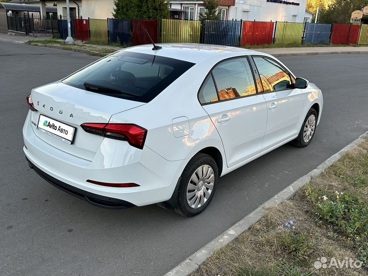 Skoda Rapid 1.6 AT, 2020, 11 000 км