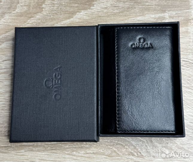 Ключница Omega