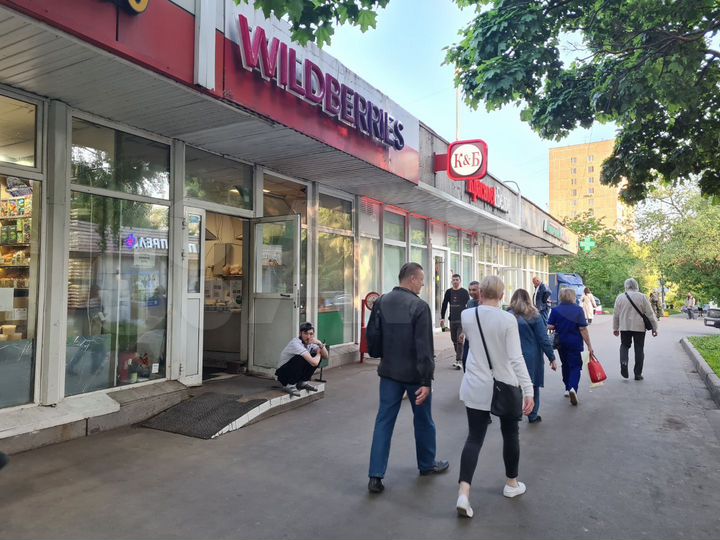 Аренда 42.7 м², 1 этаж, отдельный вход