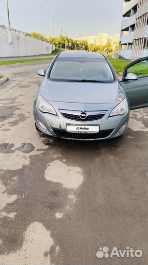 Opel Astra 1.6 МТ, 2011, 175 000 км
