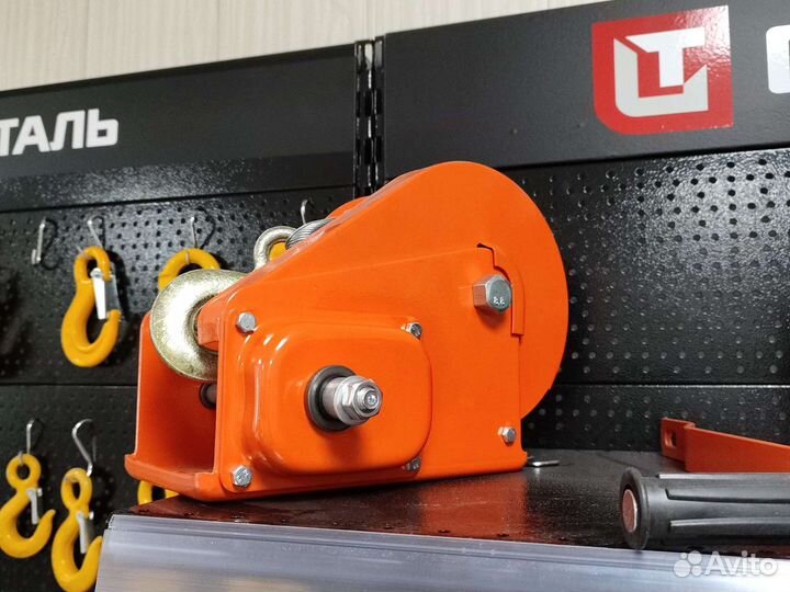 Лебедка ручная барабанная 1,0т 20м