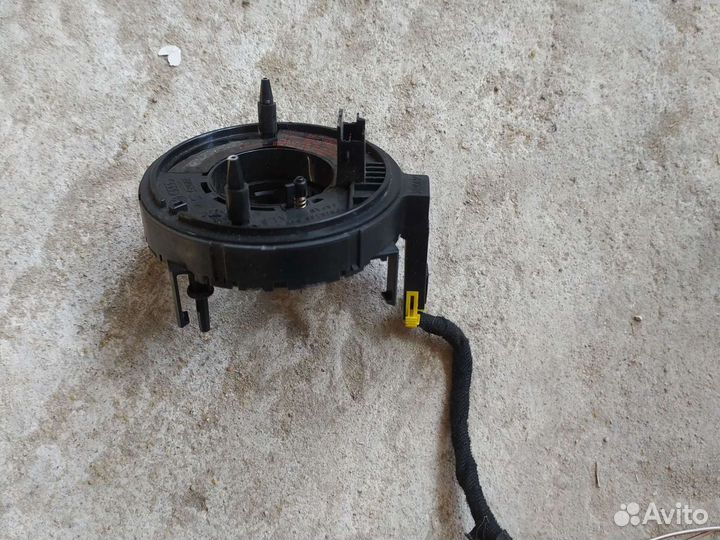 Шлейф подрулевой Ауди А6С5