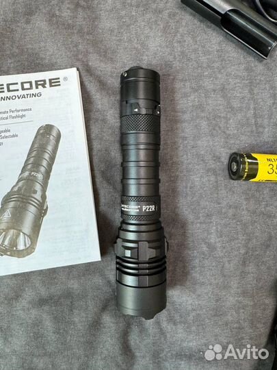 Nitecore P22R - тактический фонарь