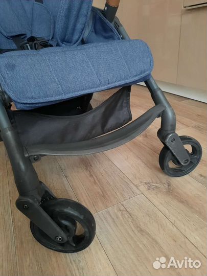 Коляска прогулочная супер легкая gugas fly