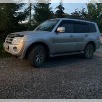 Mitsubishi Pajero 3.0 AT, 2013, 168 000 км, с пробегом, цена 2 400 000 руб.