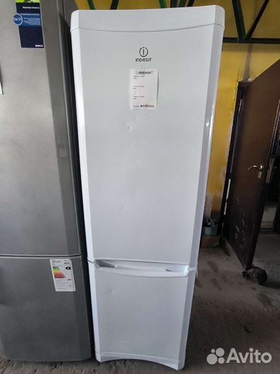 Холодильник indesit двухкамерный