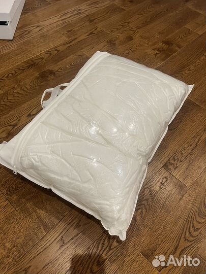 Подарочный набор полотенец, подушек и халатов