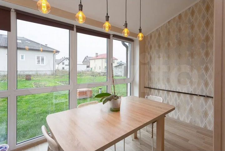 Таунхаус 175 м² на участке 6 сот.