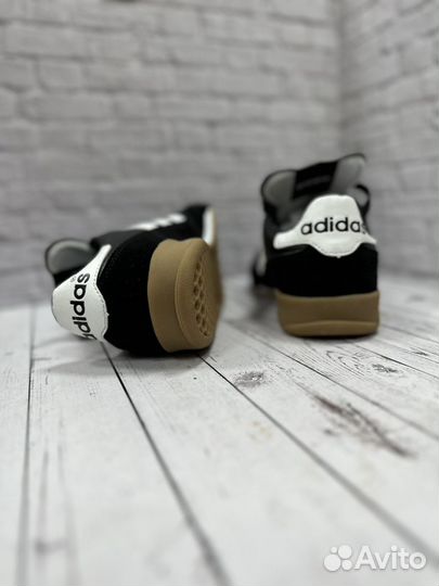 Футзалки adidas Mundial