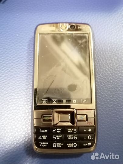 Nokia E72