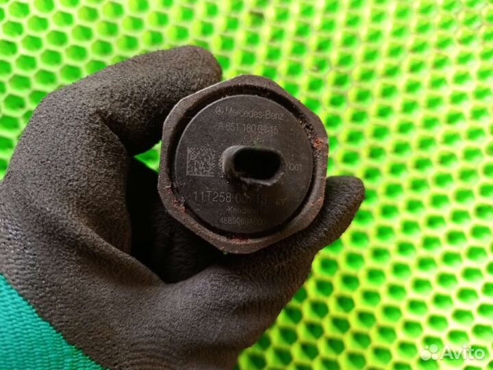 Клапан электромагнитный Mercedes-Benz E-class