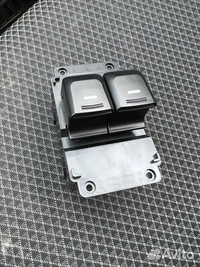 Кнопки стеклоподъемников kia rio 3