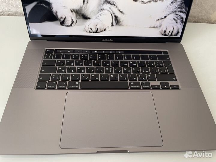 Apple Mac Book Pro 16 2019
