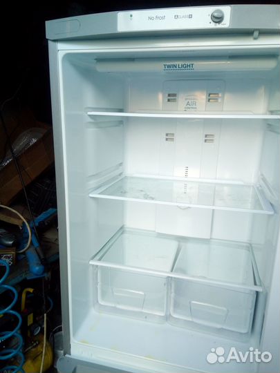 Индезит холодильник