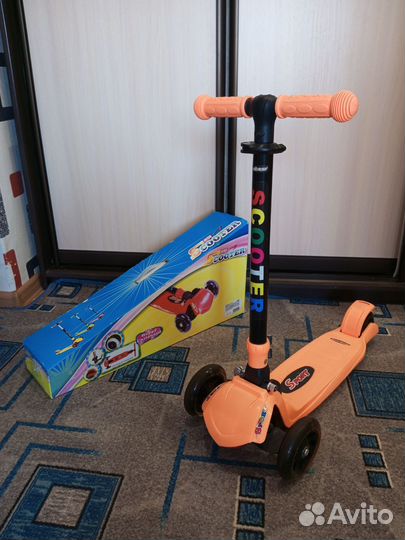 Самокат Lider Kids QQBear Scooter трёхколёсный
