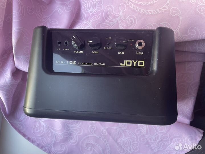 Комбоусилитель для электрогитары