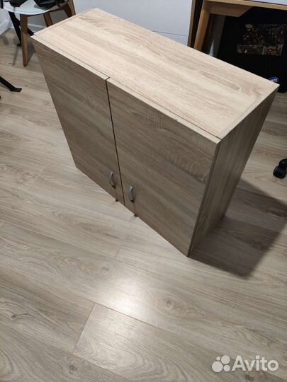 Кухонный навесной шкаф бу