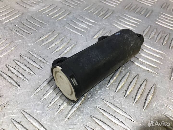 Б/У Демпфер бардачка#001
