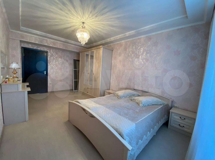 4-к. квартира, 97,2 м², 3/4 эт.