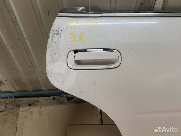 Дверь RR toyota exiv ST200