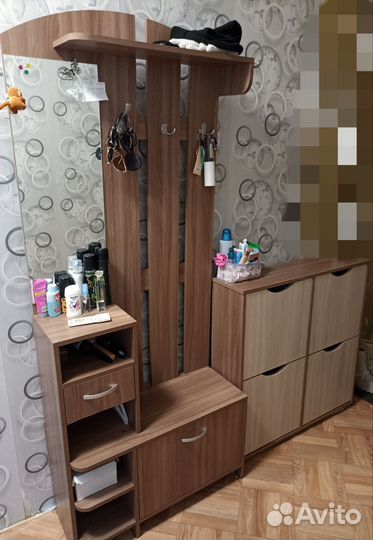 Вешалка для одежды напольная деревянная