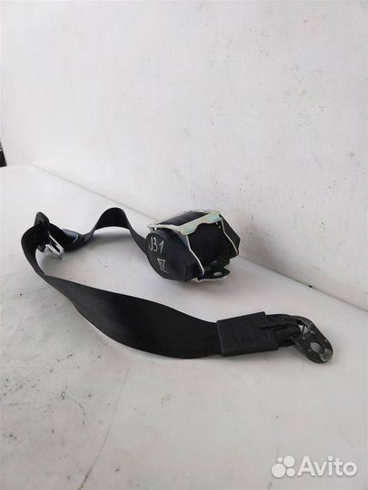 Ремень безопасности задний прав. ауди Q7 2005