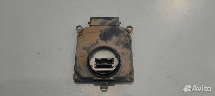 Блок управления фарой Л. Toyota Camry V70/2017