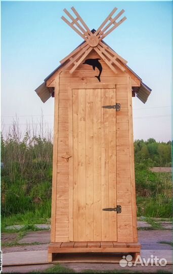 Уличный туалет деревянный TOP226