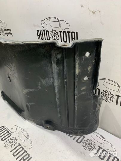 Защита двигателя передняя правая Bmw 745 E65