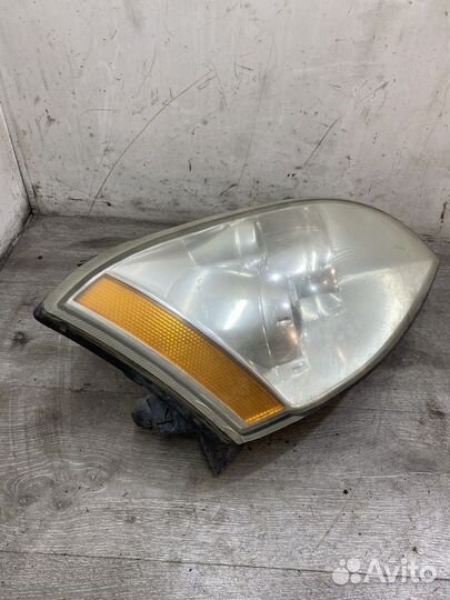 Фара правая Chery Fora (A21)