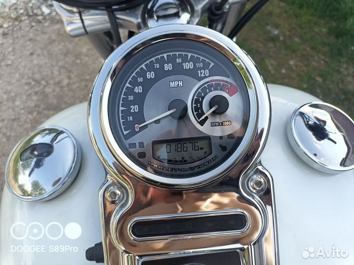 Harley Davidson super glide