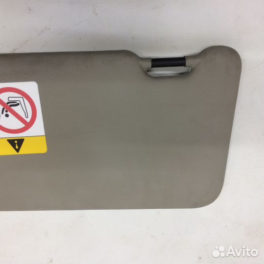 Солнцезащитный козырек рено Логан 2015г