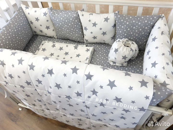 Комплект в детскую кроватку