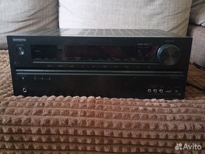 Av ресивер Onkyo tx-nr 626