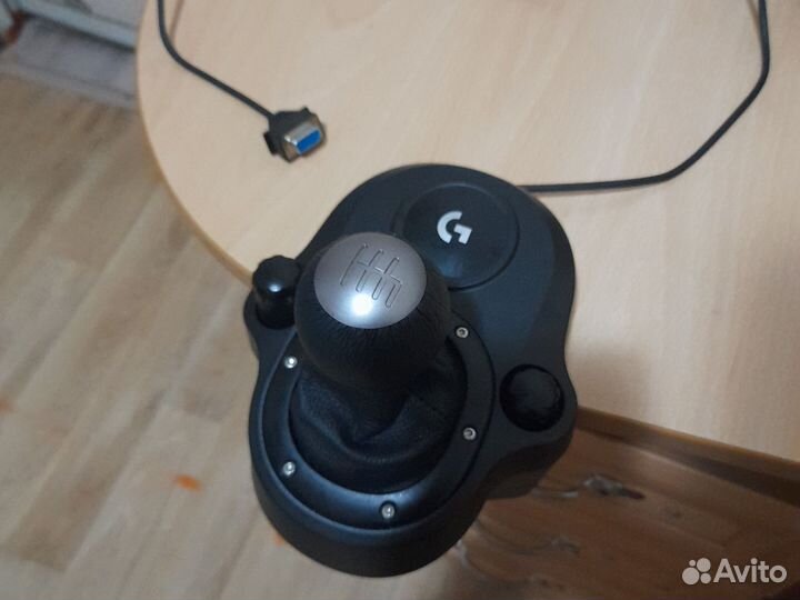 Игровая коробка передач от Logitech