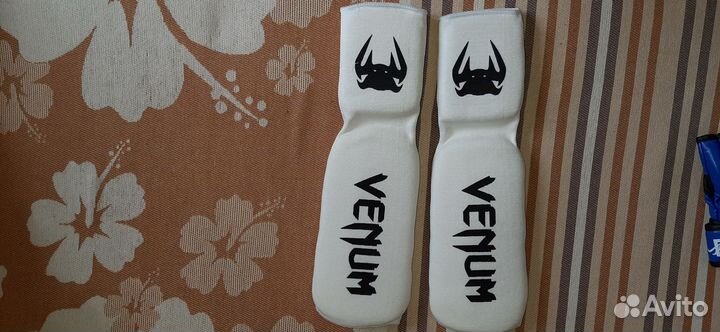 Щитки для единоборств, для защиты ног