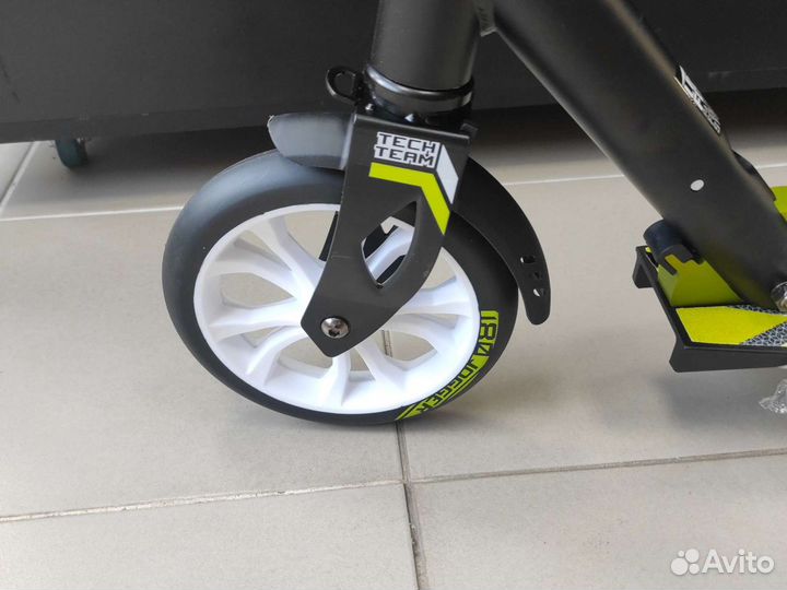 Самокат TT 180 Jogger зеленый