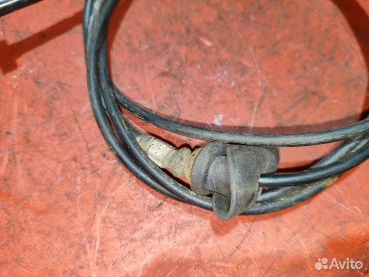 Трос капота Mazda 626 Ge лифтбек 2.0 1993