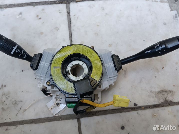 Продам блок подрулевого переключателя М.Кольт