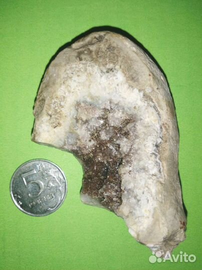 Фрагмент жеоды дымчатого кварца