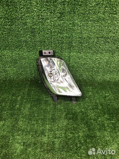 Противотуманная фара передняя правая Peugeot 308