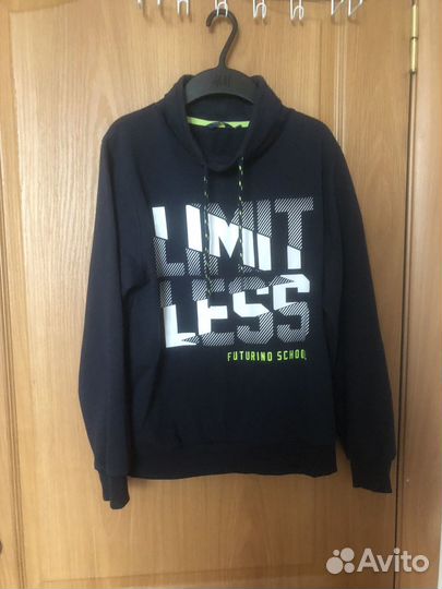 Спортивный костюм