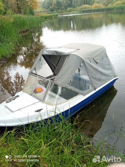 Продаётся моторная лодка