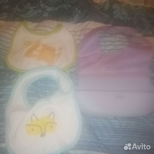 Соски, слюнявчики, ножниски и кусачки детские