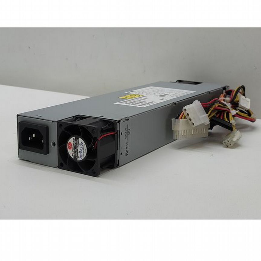 [API6FS03] Блок Питания-030l, 69y5748, 69