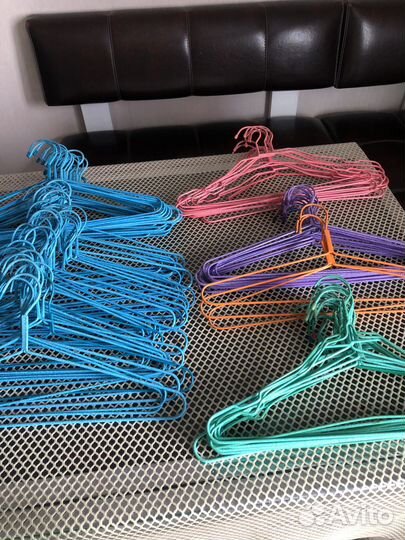 Вешалки плечики